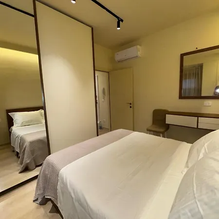 Moxart Apartment *