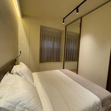 Apartment Moxart Tirana